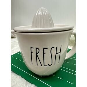 RAE DUNN "FRESH" Citrus Juicer and Pitcher Ceramic